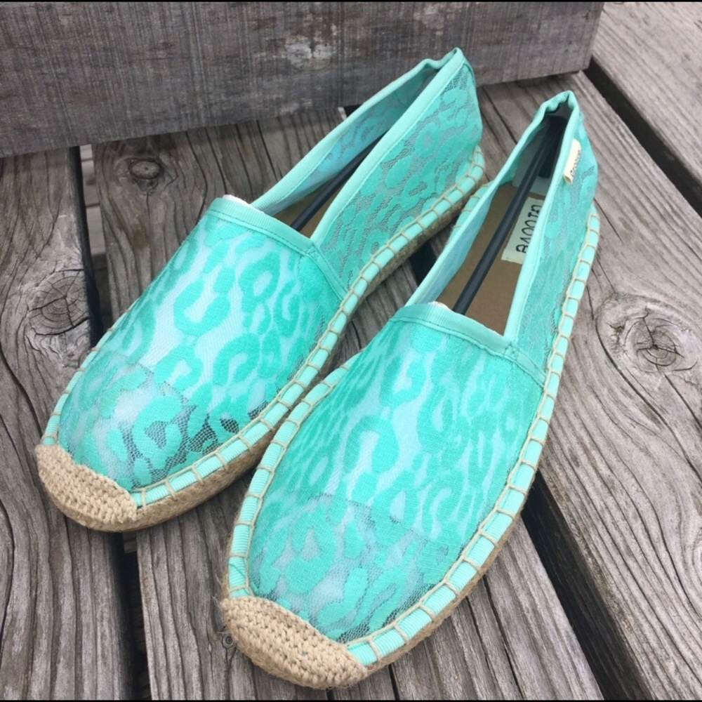 Groove Mint Lace Espadrilles! NEW!